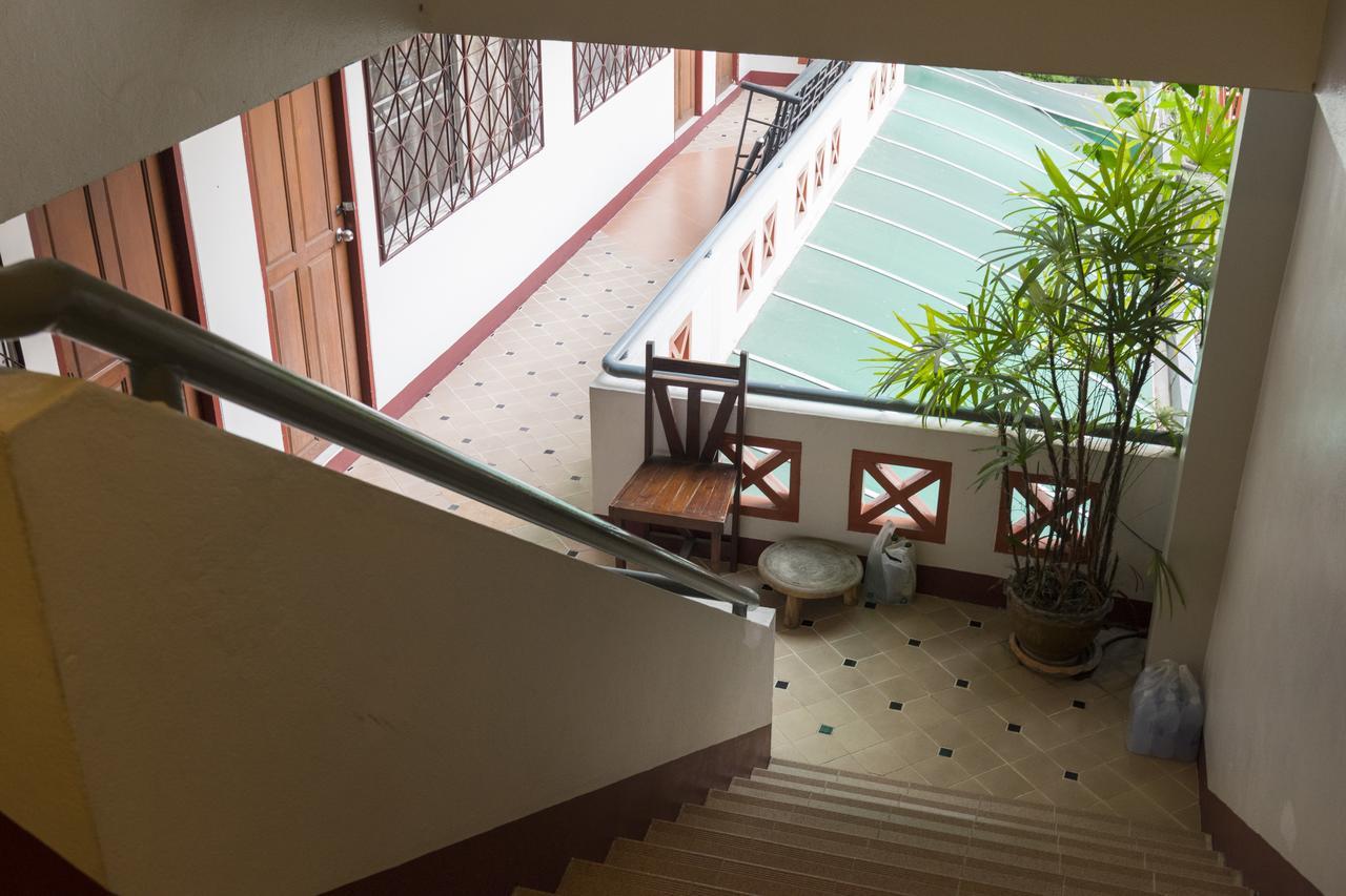 הוסטל צ'יאנג מאי Junior House מראה חיצוני תמונה
