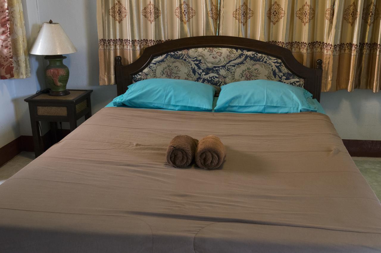 הוסטל צ'יאנג מאי Junior House מראה חיצוני תמונה